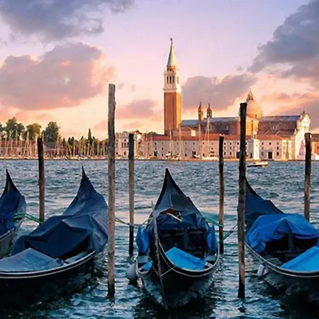 Santin Carraro Immobiliare - Family Apartment *